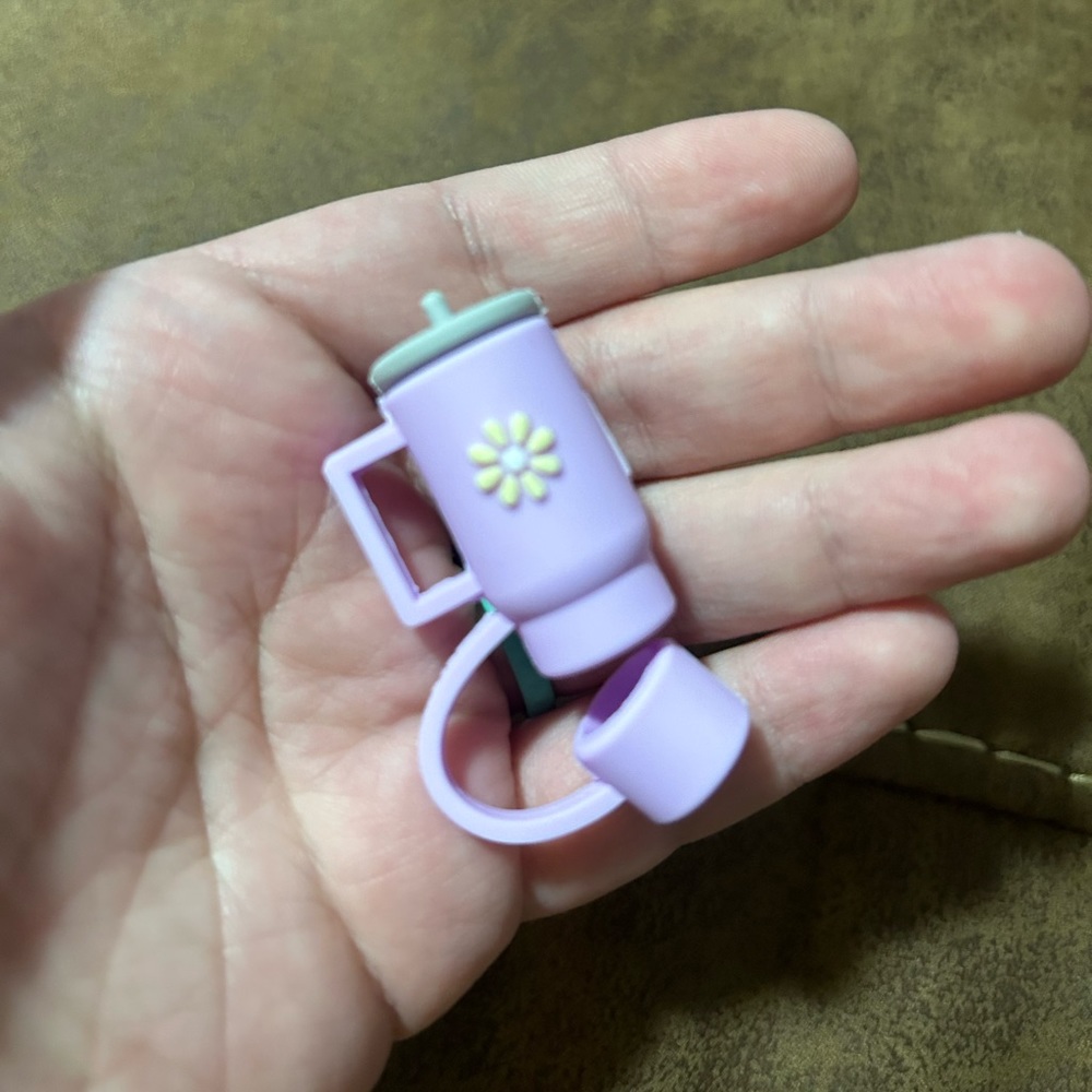 Straw cap cover